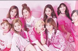 Twice tiết lộ thành viên nào giữ nhiều bí mật nhất nhóm