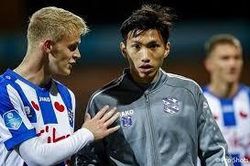 CLB Hà Nội nên để Văn Hậu ở lại SC Heerenveen