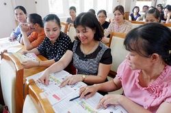 Tập huấn sử dụng sách giáo khoa lớp 1 năm học 2020-2021