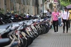 Hà Nội sẽ thu hồi giấy phép điểm trông, giữ xe vi phạm nhiều lần