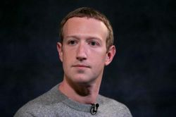 Bị hàng trăm công ty tẩy chay, Facebook lộ điểm yếu