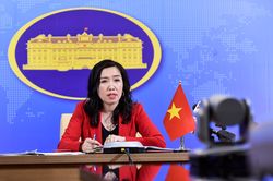 Việt Nam và Campuchia trao đổi các hình thức nới lỏng xuất nhập cảnh