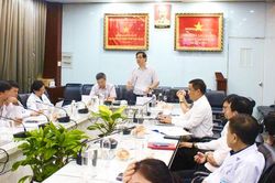 Ngày 12/7, nam phi công người Anh có thể chuyển viện