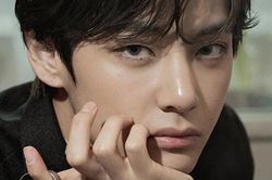 10 lý do tại sao 'trai ngoan' V BTS cực kỳ lôi cuốn khi hóa thân thành 'trai hư' trong K-Drama