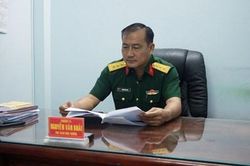 Người chỉ huy mê sáng kiến