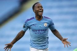 Man City khiến tân vương Liverpool mất mặt