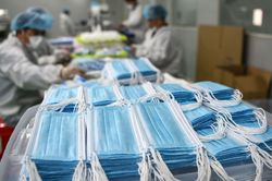 Facebook chuẩn bị liên tục 'nhắc' người dùng nhớ đeo khẩu trang vì COVID-19