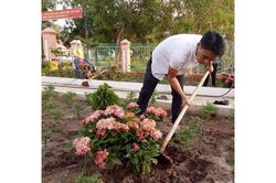 Trụ sở xã xanh-sạch-đẹp: Tại sao không?