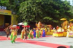 Lễ hội bánh chưng bánh giầy Sầm Sơn: Nét văn hóa độc đáo vùng quê biển