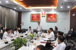 Phi công người Anh đủ điều kiện sức khỏe về nước ngày 12/7