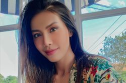 Minh Tú: 'Mong có chuyến bay giải cứu để sớm được về nước'