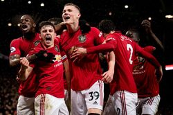 Vì sao MU có lợi thế trong việc giành vé dự Champions League?