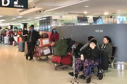 Đưa hơn 350 công dân Việt Nam mắc kẹt tại Australia và New Zealand về nước
