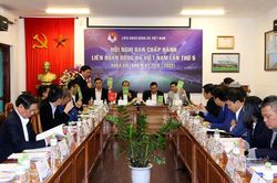 Hầu bao teo tóp, VFF tìm gấp 'sếp' kiếm tiền giỏi