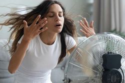 Những sở thích tàn phá sức khỏe vào mùa hè