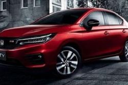 Honda City có giá khởi điểm từ 614 triệu đồng sau khi giảm 50% lệ phí trước bạ