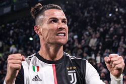 Ronaldo nói gì khi sút phạt ghi bàn sau 43 lần đá hỏng