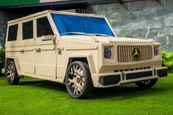 Độc đáo chiếc Mercedes-Benz G 63 chế từ bìa carton