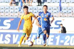 V.League 2020: Quảng Nam giành chiến thắng sau khi 'thay tướng'