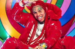 MV của nam rapper tai tiếng từng đấu tố với Ariana Grande thu về lượt like khủng sau ngày đầu ra mắt