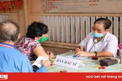 Châu Thành: Khám bệnh, phát thuốc miễn phí và tặng quà cho gần 550 người nghèo