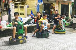 Sân chơi thân thiện từ vật liệu tái chế