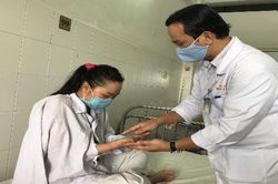 BVĐK TW Cần Thơ phẫu thuật thành công bướu xương kích thước khổng lồ