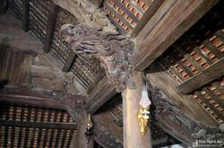 Cuốn hút 'nét chạm trổ phượng long' của ngôi đền cổ làng trung du Nghệ An