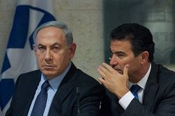 Thủ tướng Israel quyết giữ chân Giám đốc tình báo vì lo ngại Iran