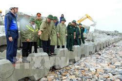 Cát tặc là điểm nóng trong bảo vệ hệ thống đê kè