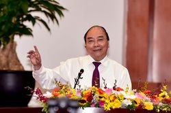Tính toán tăng mức bội chi và nâng tỷ lệ nợ công