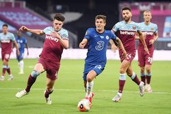 Lampard vá lỗ hổng Chelsea, tuyển 'Terry mới' 50 triệu bảng