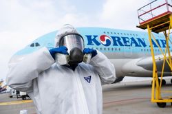 Korean Air bán một số hàng kinh doanh để chống tác động COVID-19