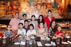 Bà xã Bình Minh và hội bạn thân cực 'xịn' khiến nhiều người trầm trồ