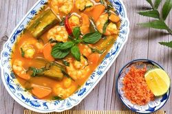Cà ri cà tím tôm tươi