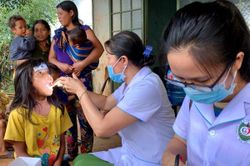 Nhiều bệnh viện tuyến cuối hỗ trợ Tây Nguyên chống dịch bạch hầu