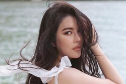 Không thể tin đây là Lý Nhã Kỳ khi trẻ đẹp thon thả như gái đôi mươi