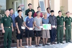 5 thuyền viên trên tàu cá TH- 6197-TS bị chìm đã về với gia đình an toàn