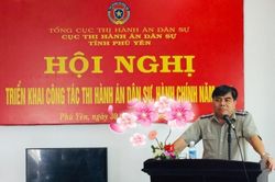 Người nỗ lực trong đổi mới lãnh đạo, điều hành Thi hành án dân sự tỉnh Phú Yên.