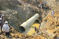 Đường dẫn nước sông Đà gặp sự cố, Viwasupco tạm ngưng cấp nước