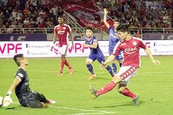 Những điểm nhấn vòng 8 V.League