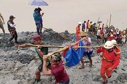 Bàng hoàng nỗi đau dưới mỏ ngọc Myanmar