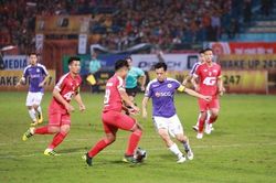 Giải bóng đá V-League 2020 : Sài thành đã vượt lên