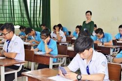 Trường đại học tuyển sinh hệ cao đẳng: Phải kiên quyết 'tuýt còi'