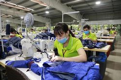 Đề xuất nới điều kiện thụ hưởng gói hỗ trợ 62.000 tỷ đồng