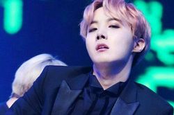 Những idol nghiêm khắc, đảm nhiệm vai trò 'đội trưởng vũ đạo' của nhóm