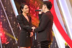 Nữ chính chọn chủ quán cà phê ở Người ấy là ai