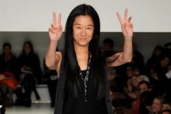 Hậu trường show diễn của nhà thiết kế Vera Wang
