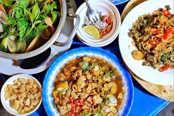 Cút lộn xào me và loạt món đường phố hút khách ở Đà Nẵng