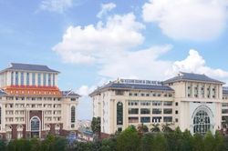 Trường ĐH Kinh doanh và Công nghệ Hà Nội bị 'tố' không thực hiện chuyển đổi loại hình trường
